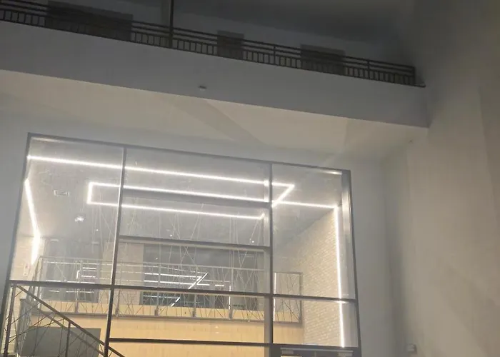 Elite 7 Jezyce- Baranczaka 7 *