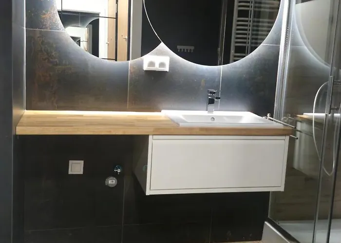 Elite 7 Jezyce- Baranczaka 7 Appartement