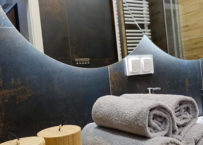 Elite 7 Jezyce- Baranczaka 7 *