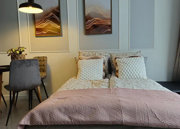 Elite 7 Jezyce- Baranczaka 7 Poznań